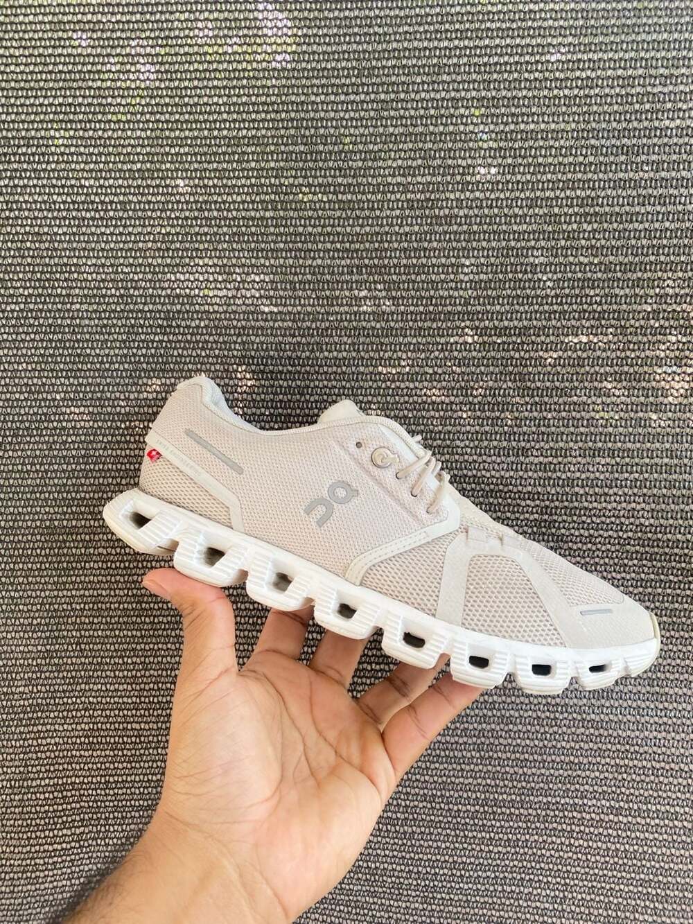 On Cloud 5 Women's Running Shoes Pearl White Size 8.5